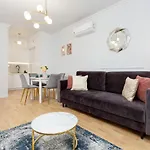 Apartament Ogrodowa Business Wola By Renters Prestige *